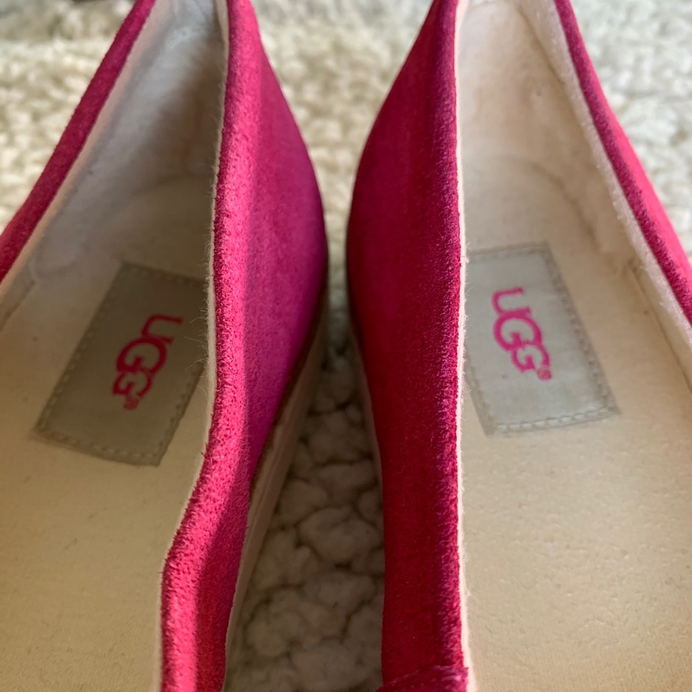 UGG flats - Picture 9 of 9